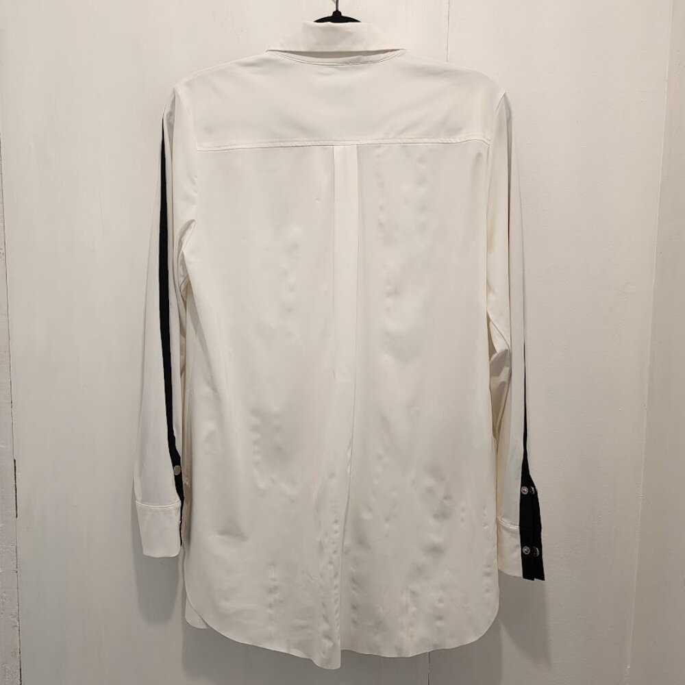 Lysse' Women's‎ White Schiffer Blouse Size Medium - Picture 6 of 11